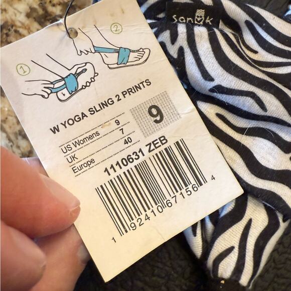 Sanuk Yoga Sling Zebra Print Sandals Black and White Strappy Sandals Womens 9 - Picture 4 of 5